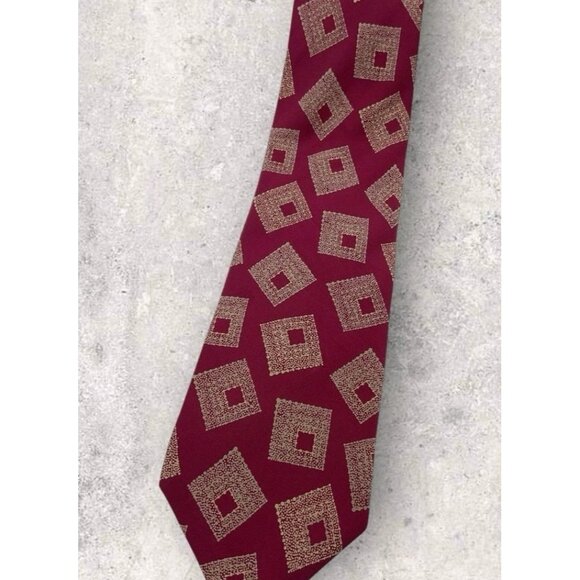 FENDI Silk Tie ITALY Burgundy Beige Geometric W:3.6" EUC - Picture 6 of 6